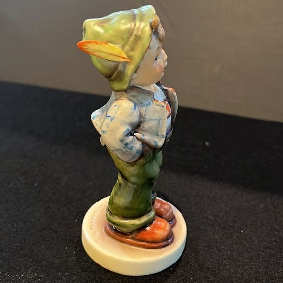 GOEBEL HUMMEL FIGURINE "HELLO WORLD" #429 HUMMEL CLUB EXCLUSIVE EDITION 1989/90 - Picture 2 of 6